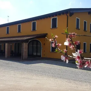 Borgo Borromeo Alloggio per agriturismo
